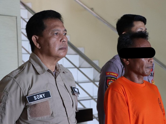 Bejat! Pria Paruh Baya Setubuhi Anak Tiri Berkali-kali, Ancam Usir dari Rumah Jika Menolak